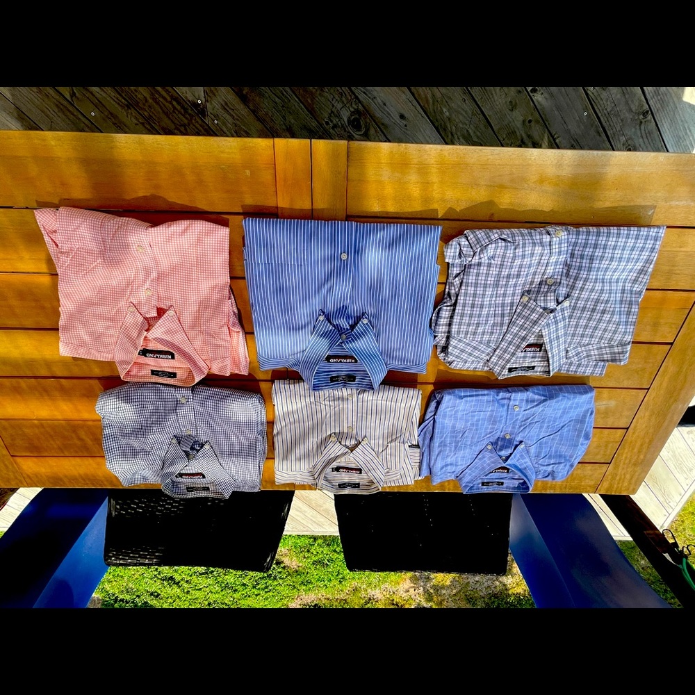 6 Kirkland long sleeved button down shirts 18/35.